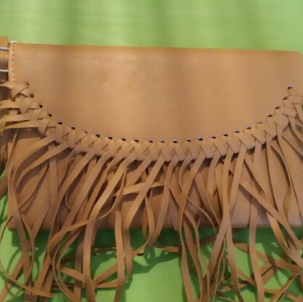 NWOT Vegan Leather Tan Clutch